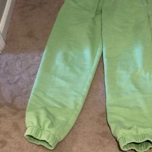 Green brandy Melville Rosa sweat pants